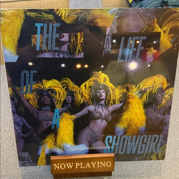 Taylor Swift The Life of a Showgirl Vinyl NWT